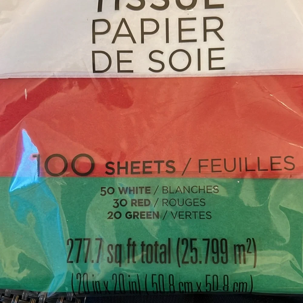 American Greetings 100 count red, white and green tissue paper NWT